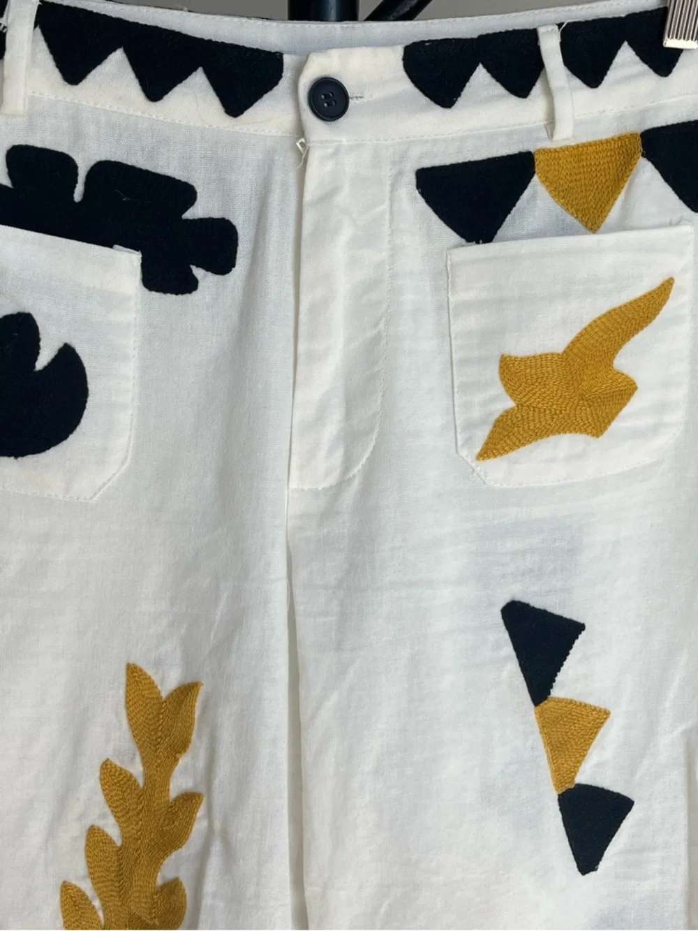 Zara White Wide-Leg Linen Pants with Embroidered Print - Picture 2 of 3